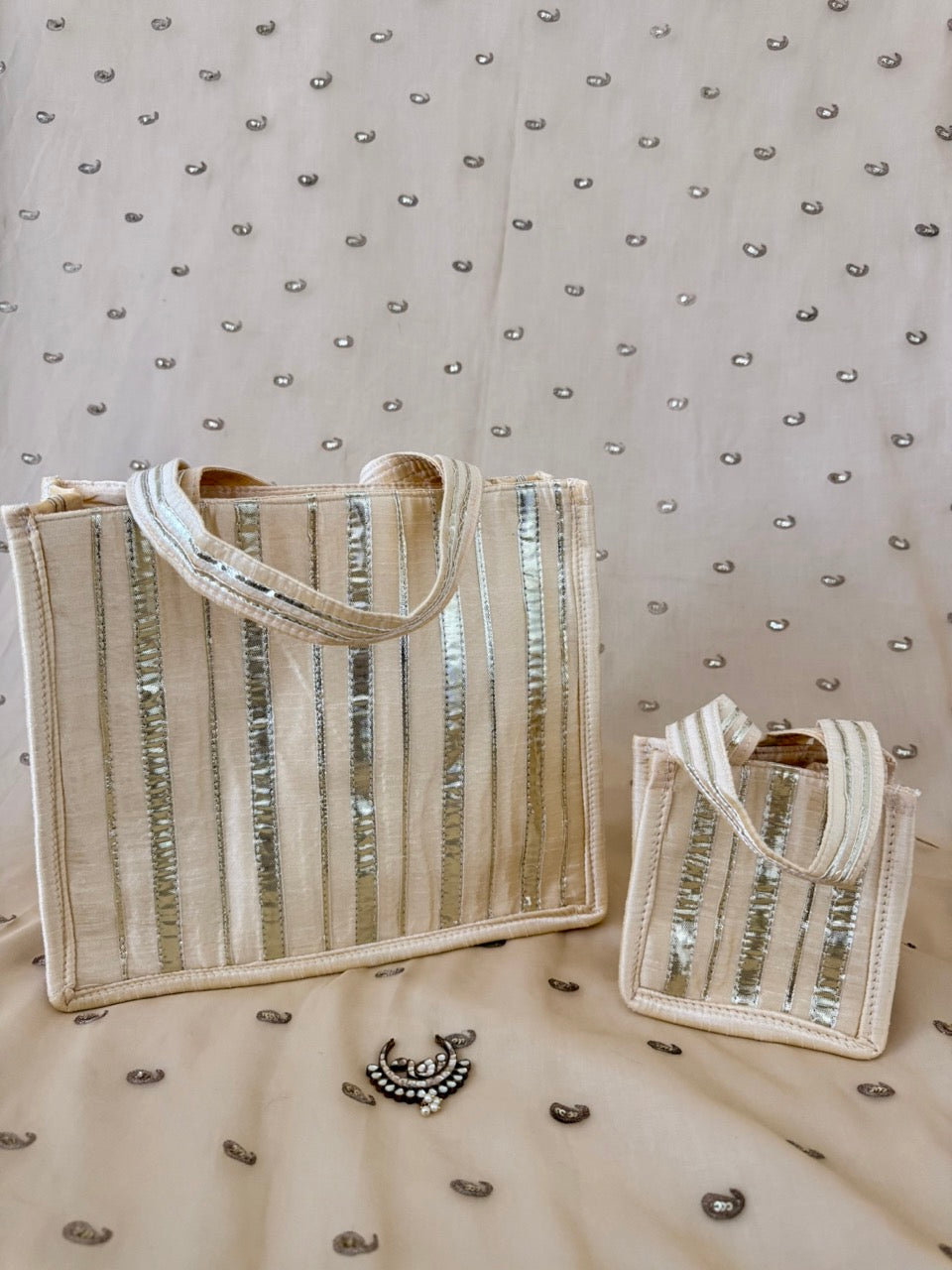 Gota Patti Tote Duo